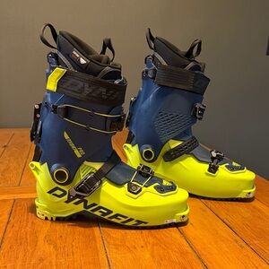Dynafit Men's Athletic Ski Boots - Blue and Yellow